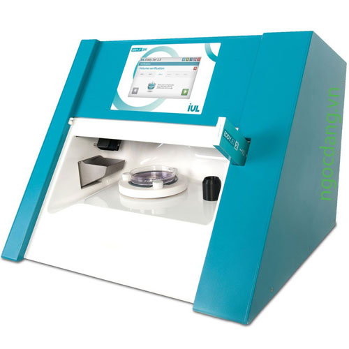 Máy cấy mẫu tự động